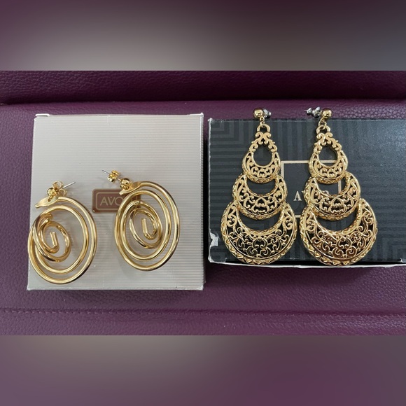 Avon Jewelry - Avon Gold-Tone Spiral and Filigree Earrings